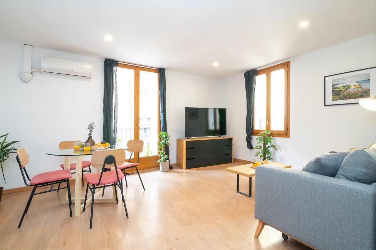 Barcelona Apartments In Born